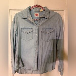 Levi's Light wash Denim Button-Down Shirt